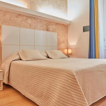 Albergo Celeste Сестри-Леванте Экстерьер фото
